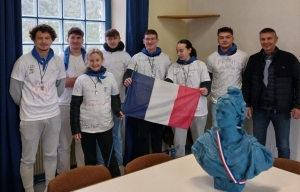 La Séauve-sur-Semène : la tournée des classards démarre en mairie
