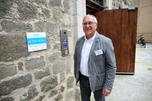 Au Puy-en-Velay, la Maison du Phare guide 13 locataires près de la cathédrale