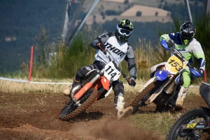 Course sur prairie de Saint-Maurice-de-Lignon : série 2 en moto Open