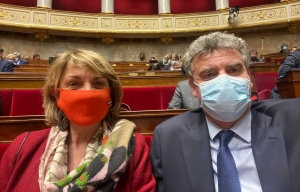Pass vaccinal : Isabelle Valentin vote contre, Jean-Pierre Vigier s&#039;abstient