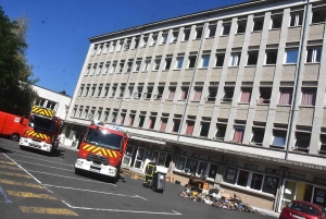 Puy-en-Velay : un local des Restos du coeur prend feu, 200 personnes évacuées