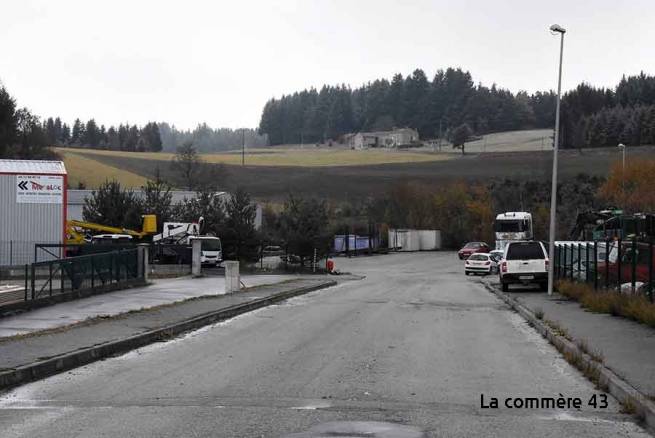 L&#039;extension de la zone industrielle de Sainte-Sigolène/Saint-Pal-de-Mons fait actuellement l&#039;objet d&#039;une enquête publique.||