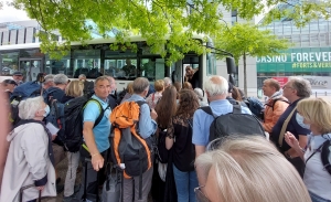 Grève à la SNCF : des bus à la place des trains, mais pas assez de place