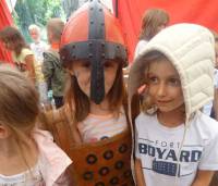 Saint-Maurice-de-Lignon : après la kermesse, les enfants retrouvent les chevaliers
