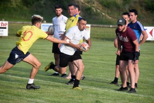 Tence : la première soirée de Rugby Touché en photos