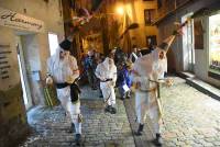 Saint-Didier-en-Velay : les carnavaux et arlequins lancent le 51e Carnaval