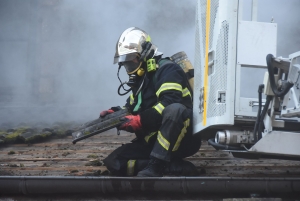 Raucoules : 20 pompiers mobilisés après un départ de feu à l&#039;église (vidéo)