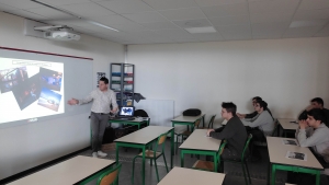 Monistrol-sur-Loire : visite d&#039;un technicien Unikalo au lycée professionnel