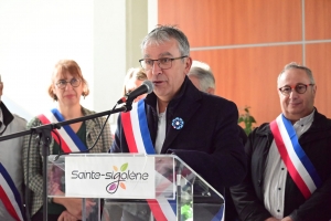 Sainte-Sigolène : des médailles d&#039;or et un titre de maire honoraire pour Dominique Freyssenet
