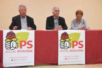 André Chapaveire, secrétaire du PS en Haute-Loire, Patrice Douix, candidat titulaire, et Annie Lardon, candidate suppléante.