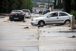 Pluies : des inondations en cascade sur le bassin du Puy-en-Velay (vidéo)
