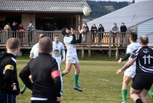 Rugby : timide victoire de Tence contre le RC Sevenn