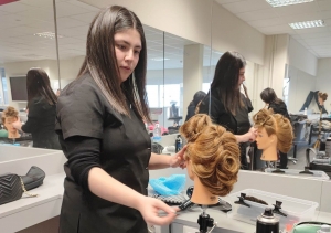 WorldSkills France : des apprentis en coiffure passent les pré-sélections régionales