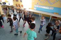 Grazac : les écoliers initiés aux chants et danses traditionnels