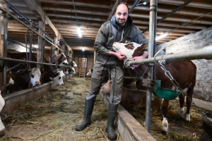 Fay-sur-Lignon : avec le lait de ses vaches abondance, il produit un fromage atypique en Haute-Loire