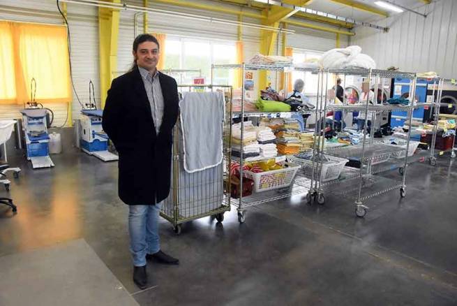 Jean-Charles Colletti est le directeur de la blanchisserie|||