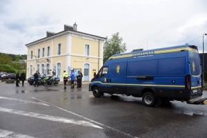 Plus de 200 gendarmes sur l&#039;opération place nette XXL menée en Haute-Loire (vidéo)