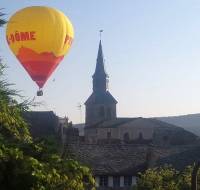 Tence : vol en montgolfière au-dessus du village