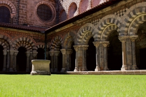 Puy-en-Velay : des visites guidées gratuites au cloître de la cathédrale pour les Journées du patrimoine