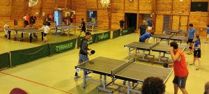 Tence : Sylvain Courbon retrouve la victoire au tournoi de ping-pong