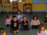 Grazac : dix séances de yoga pour les maternelles de l&#039;école