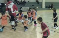 A.S. Mazet-Chambon : un avant-goût de Noël pour les enfants du baby-football