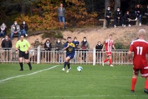 Foot : Sucs et Lignon s&#039;offre le premier derby contre Retournac en Régional 2