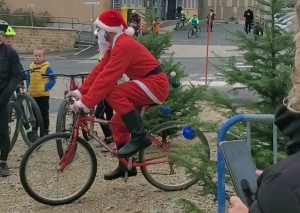 Le Groupe Cyclo de Montfaucon fête Noël