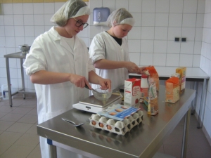 Chambon-sur-Lignon : un concours du meilleur pâtissier organisé au collège