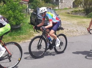 Cyclisme : Florian Coste l&#039;emporte pour la première du Grand Prix du Monastier-sur-Gazeille