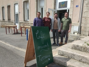 La Vieille École, un café-réparation associatif est ouvert à Chenereilles