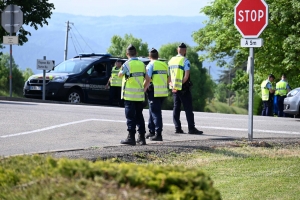 Monistrol-sur-Loire : 200 véhicules contrôlés par les gendarmes en trois heures