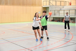 Monistrol-sur-Loire  : 16 équipes ont joué au volley et au hand