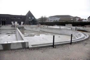 Tence : pourquoi le chantier de la piscine municipale n&#039;est toujours pas terminé