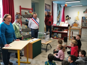 Saint-Maurice-de-Lignon : une action-lecture citoyenne pour les maternelles de l’école Claudie Haigneré
