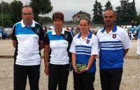 Stéphane Durand et Corinne Allary (à gauche) avec l&#039;équipe du Val-d&#039;Oise.