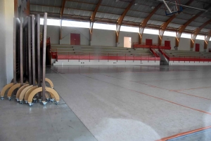 Monistrol-sur-Loire : le gymnase du Mazel prêt à devenir un centre de consultation pour les patients du Covid-19