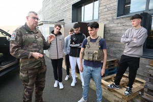 Yssingeaux : le lycée Emmanuel-Chabrier s&#039;engage avec les armées