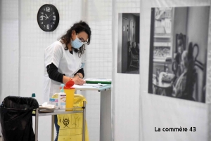 Trois centres de vaccination éphémères vont ouvrir samedi à Monistrol, Craponne et Langeac