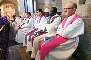 Yves Baumgarten devient officiellement le 107e évêque du diocèse du Puy (photos)