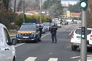 Un homme grièvement blessé en traversant la RD12 entre Monistrol et Bas-en-Basset