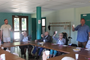 Yssingeaux : une sortie à Lalouvesc pour des résidents de l’Ehpad