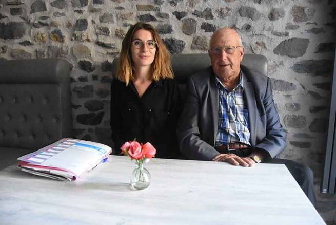 Eva Dumoulin, psychologue, et André Cuny, président de France Alzheimer 43..||