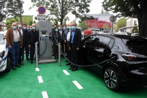 Quatre bornes électriques en Haute-Loire pour une recharge rapide des véhicules