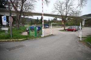 Aurec-sur-Loire : un horodateur sera installé sur le parking de la base de loisirs de juin à août