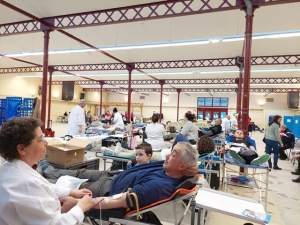 Yssingeaux : 224 donneurs de sang dont 11 nouveaux à la salle de la Coupe du monde