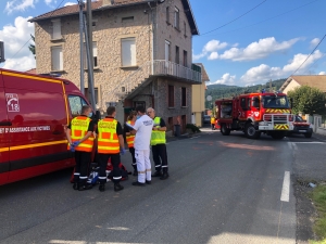 Dunières : deux motards héliportés après un accident dans le bourg