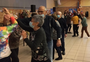 Sainte-Sigolène : 600 colis de Noël distribués pour les plus de 75 ans