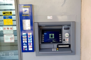 Beauzac : le distributeur de billets de la Banque postale sera maintenu