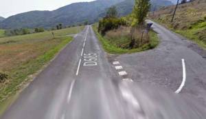 L&#039;accident s&#039;est produit dans cette ligne droite. Photo Google Street View||